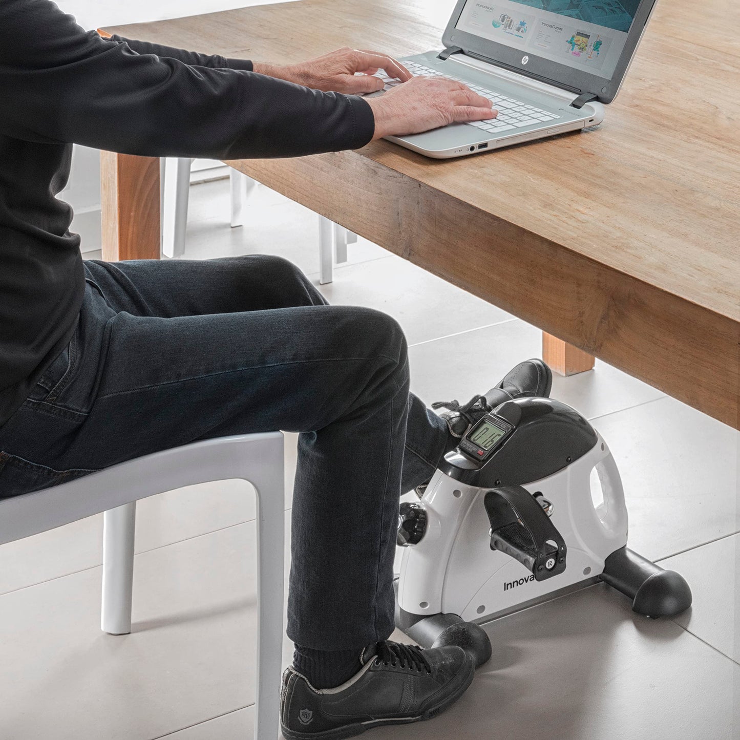 Aparat de exercitii cu pedala InnovaGoods® Fipex 2 in 1