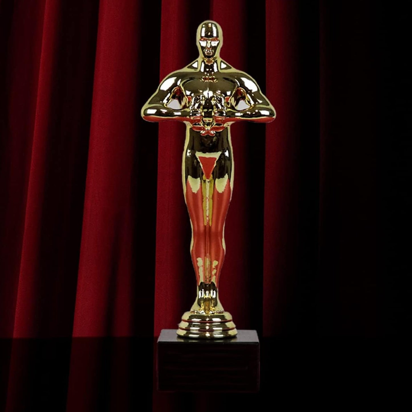PROMO-SHOP - Trofee de aur cu baza de marmura, Statuie