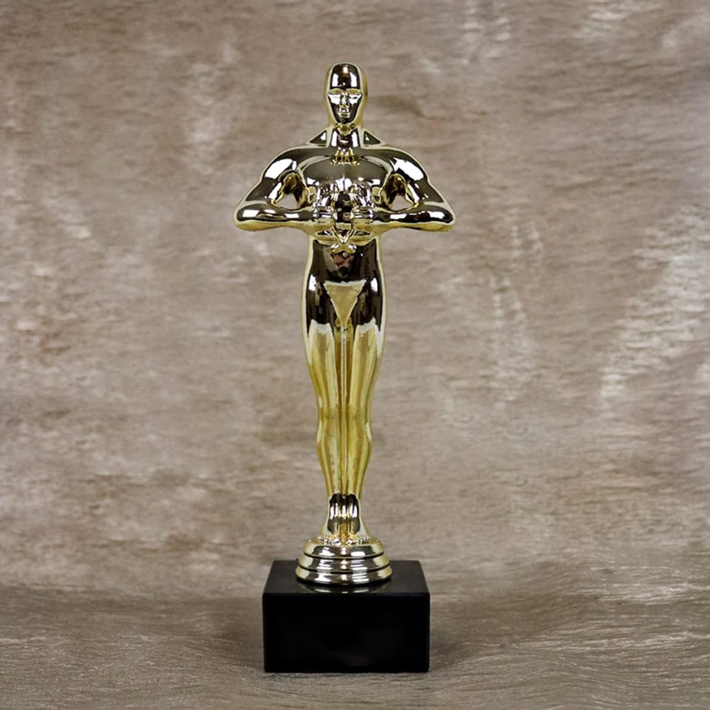 PROMO-SHOP - Trofee de aur cu baza de marmura, Statuie